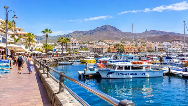 Los Cristianos Old Harbor Walk